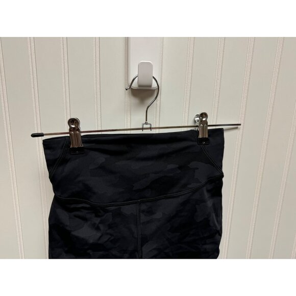 Lululemon athetlica LW7BTQ Camo Print High-Rise Align Short Women Size 4 - Picture 6 of 11